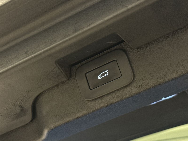 2024 (73) LAND ROVER DISCOVERY 3.0 D300 Dynamic HSE 5dr Auto 5024608