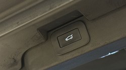 2024 (73) LAND ROVER DISCOVERY 3.0 D300 Dynamic HSE 5dr Auto 5024608