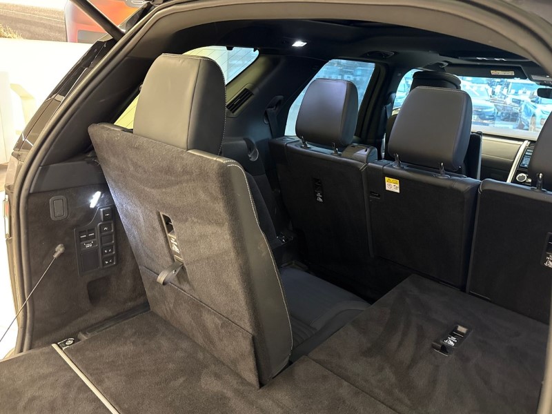 2024 (73) LAND ROVER DISCOVERY 3.0 D300 Dynamic HSE 5dr Auto 5024620