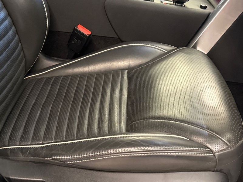 2024 (73) LAND ROVER DISCOVERY 3.0 D300 Dynamic HSE 5dr Auto 5024592