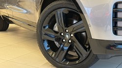 2024 (73) LAND ROVER DISCOVERY 3.0 D300 Dynamic HSE 5dr Auto 5024612