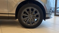 2021 (71) LAND ROVER RANGE ROVER VELAR 2.0 D200 R-Dynamic SE 5dr Auto 5015696