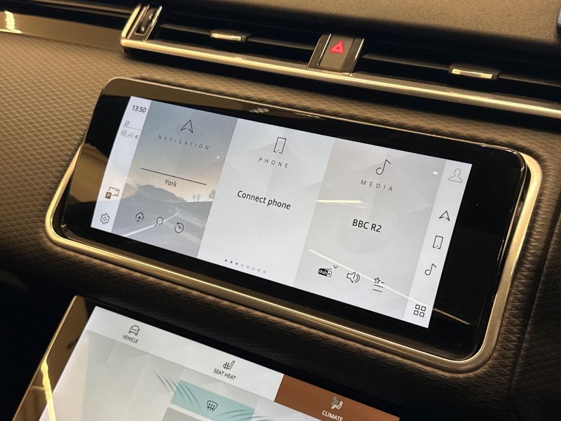 2021 (71) LAND ROVER RANGE ROVER VELAR 2.0 D200 R-Dynamic SE 5dr Auto 5015718