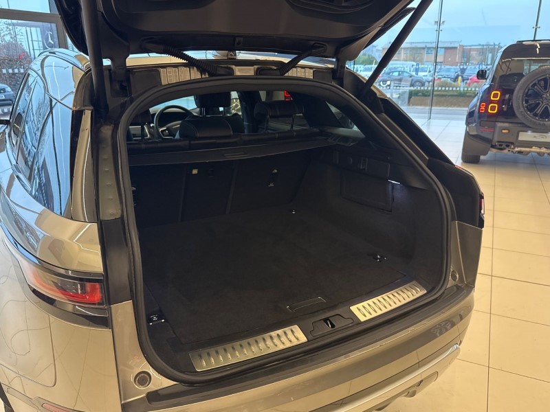 2021 (71) LAND ROVER RANGE ROVER VELAR 2.0 D200 R-Dynamic SE 5dr Auto 5015726