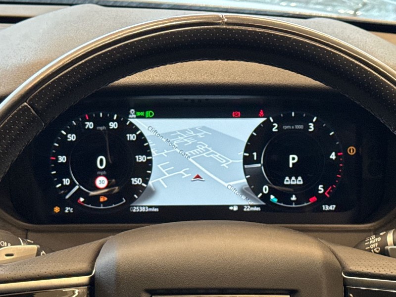 2021 (71) LAND ROVER RANGE ROVER VELAR 2.0 D200 R-Dynamic SE 5dr Auto 5015704