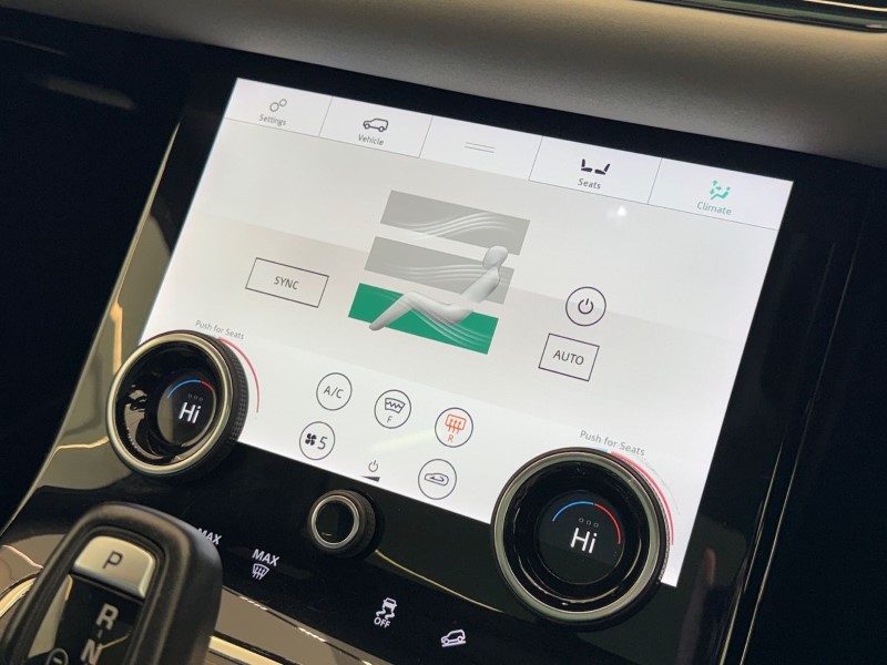 2019 (19) LAND ROVER RANGE ROVER EVOQUE 2.0 P250 First Edition 5dr Auto 5073457