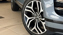 2019 (19) LAND ROVER RANGE ROVER EVOQUE 2.0 P250 First Edition 5dr Auto 5073468