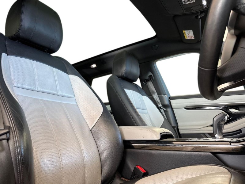 2019 (19) LAND ROVER RANGE ROVER EVOQUE 2.0 P250 First Edition 5dr Auto 5073451