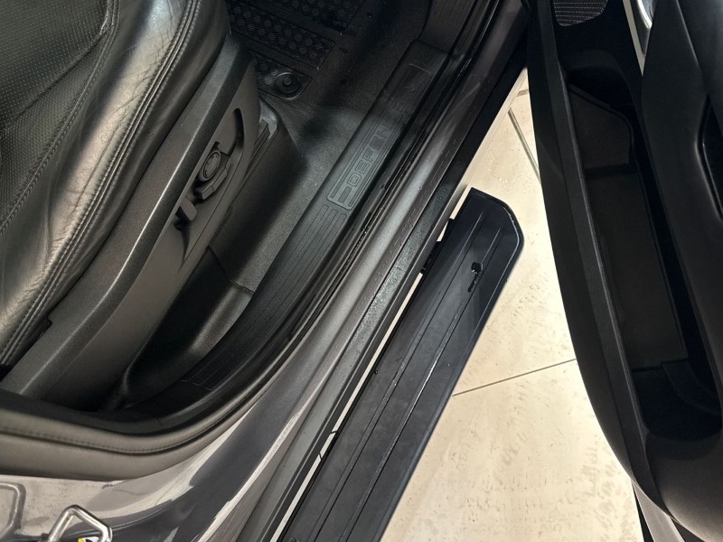 2021 (70) LAND ROVER DEFENDER 3.0 D250 HSE 110 5dr Auto 5034630