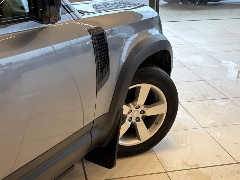 2021 (70) LAND ROVER DEFENDER 3.0 D250 HSE 110 5dr Auto 5034640