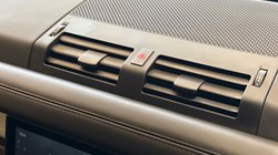 2021 (70) LAND ROVER DEFENDER 3.0 D250 HSE 110 5dr Auto 5034627