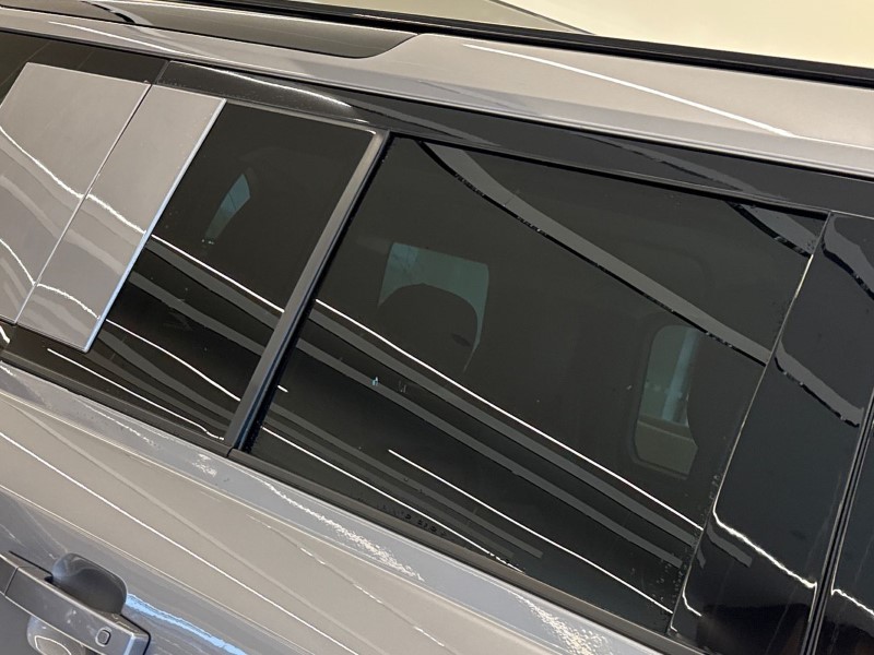 2021 (70) LAND ROVER DEFENDER 3.0 D250 HSE 110 5dr Auto 5034642