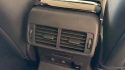 2026 (75) LAND ROVER RANGE ROVER VELAR 2.0 D200 MHEV Dynamic SE 5dr Auto 5293501