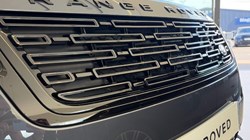 2026 (75) LAND ROVER RANGE ROVER VELAR 2.0 D200 MHEV Dynamic SE 5dr Auto 5293529