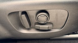 2026 (75) LAND ROVER RANGE ROVER VELAR 2.0 D200 MHEV Dynamic SE 5dr Auto 5293507