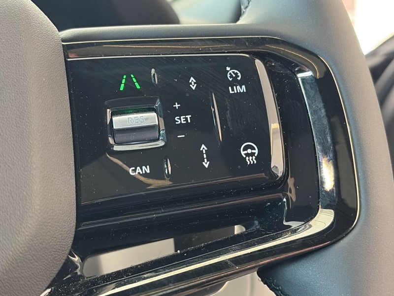 2026 (75) LAND ROVER RANGE ROVER VELAR 2.0 D200 MHEV Dynamic SE 5dr Auto 5293512