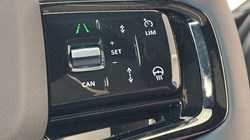 2026 (75) LAND ROVER RANGE ROVER VELAR 2.0 D200 MHEV Dynamic SE 5dr Auto 5293512