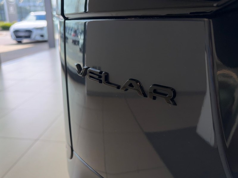 2026 (75) LAND ROVER RANGE ROVER VELAR 2.0 D200 MHEV Dynamic SE 5dr Auto 5293532