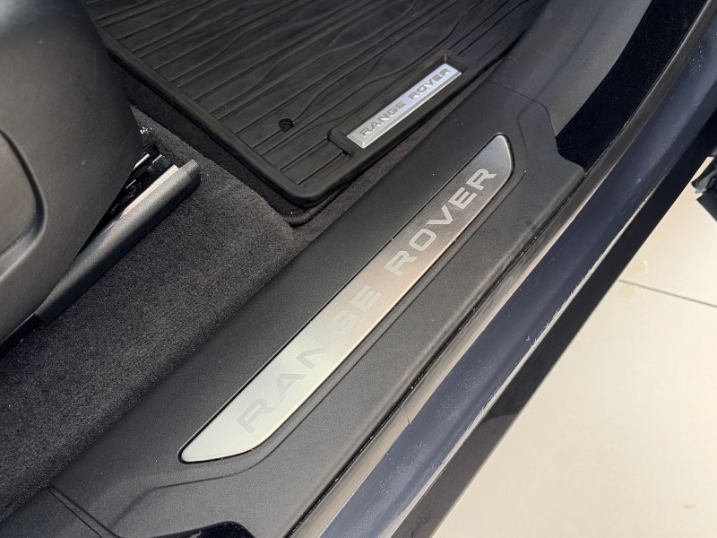 2026 (75) LAND ROVER RANGE ROVER VELAR 2.0 D200 MHEV Dynamic SE 5dr Auto 5293524