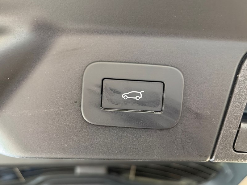 2026 (75) LAND ROVER RANGE ROVER VELAR 2.0 D200 MHEV Dynamic SE 5dr Auto 5293526