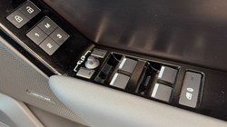 2026 (75) LAND ROVER RANGE ROVER VELAR 2.0 D200 MHEV Dynamic SE 5dr Auto 5293506