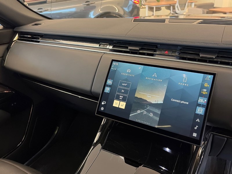 2024 (74) LAND ROVER RANGE ROVER SPORT 3.0 P460e Dynamic SE 5dr Auto 5043471