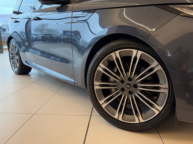 2024 (74) LAND ROVER RANGE ROVER SPORT 3.0 P460e Dynamic SE 5dr Auto 5043481