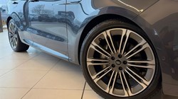 2024 (74) LAND ROVER RANGE ROVER SPORT 3.0 P460e Dynamic SE 5dr Auto 5043481