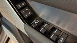 2021 (71) LAND ROVER RANGE ROVER VELAR 2.0 D200 Edition 5dr Auto 5039544