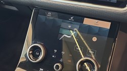 2021 (71) LAND ROVER RANGE ROVER VELAR 2.0 D200 Edition 5dr Auto 5039555