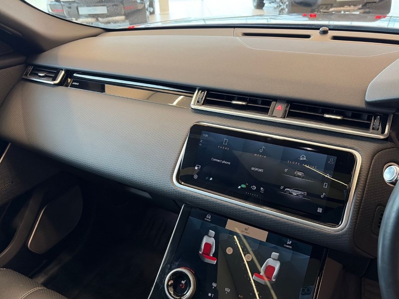 2021 (71) LAND ROVER RANGE ROVER VELAR 2.0 D200 Edition 5dr Auto 5039558