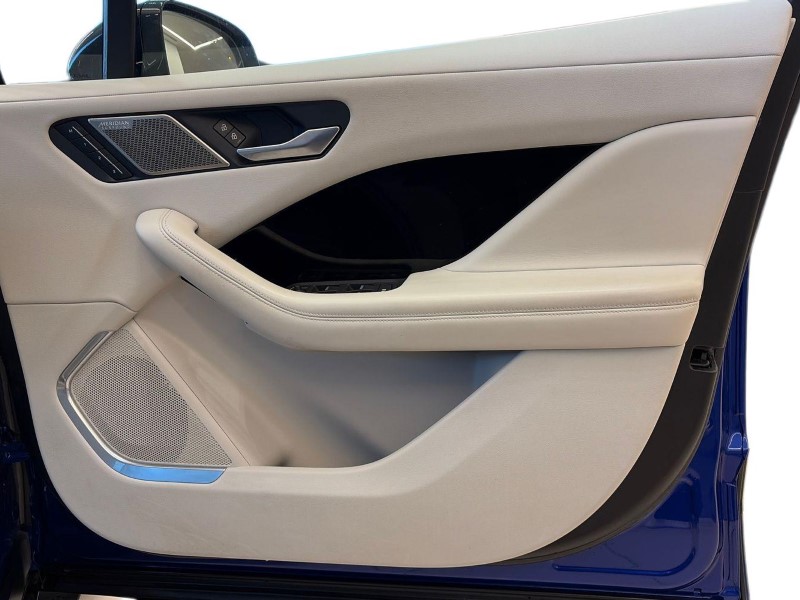 2021 (71) JAGUAR I-PACE 294kW EV400 HSE Black 90kWh 5dr Auto 11kW Charger 5053853