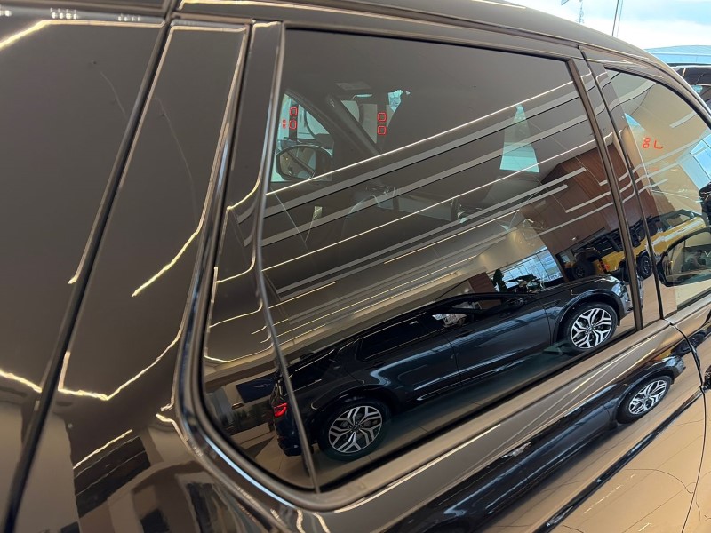 2022 (71) LAND ROVER DISCOVERY SPORT 1.5 P300e R-Dynamic SE 5dr Auto [5 Seat] 5040021