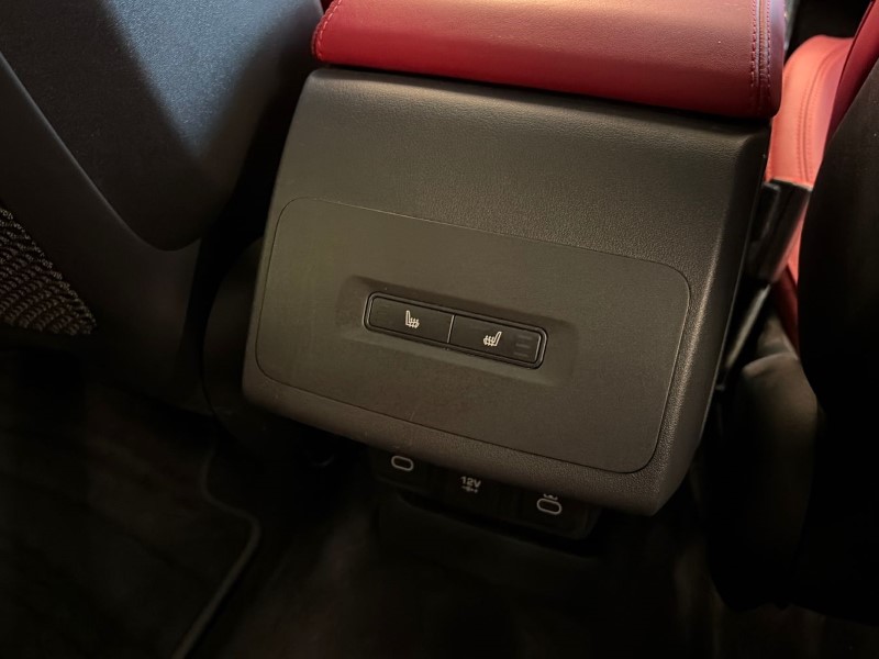 2022 (71) JAGUAR I-PACE 294kW EV400 HSE Black 90kWh 5dr Auto 11kW Charger 5037522