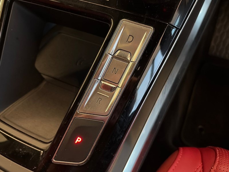 2022 (71) JAGUAR I-PACE 294kW EV400 HSE Black 90kWh 5dr Auto 11kW Charger 5037517