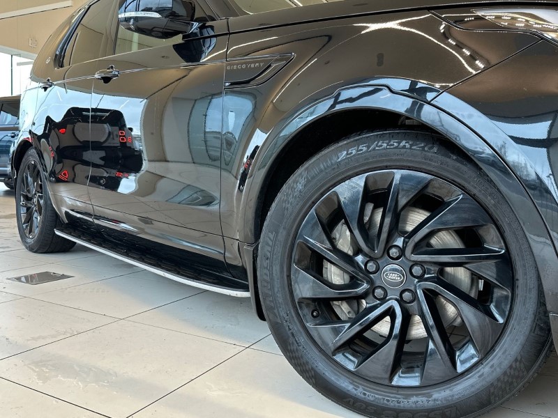 2024 (73) LAND ROVER DISCOVERY 3.0 D300 S 5dr Auto 5051176