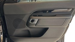 2024 (73) LAND ROVER DISCOVERY 3.0 D300 S 5dr Auto 5051153