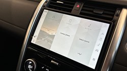 2024 (73) LAND ROVER DISCOVERY 3.0 D300 S 5dr Auto 5051161