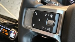 2024 (73) LAND ROVER DISCOVERY 3.0 D300 S 5dr Auto 5051159