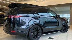 2024 (73) LAND ROVER DISCOVERY 3.0 D300 S 5dr Auto 5051184