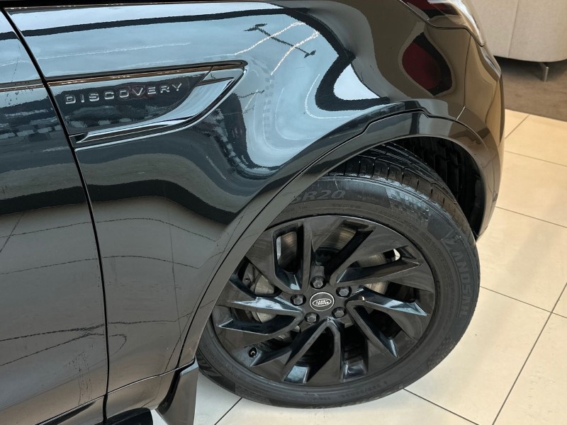 2024 (73) LAND ROVER DISCOVERY 3.0 D300 S 5dr Auto 5051181