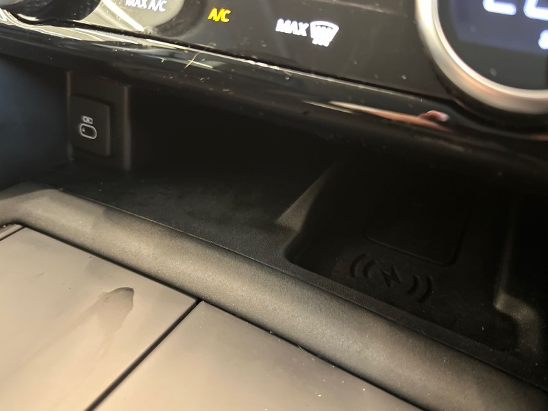 2024 (73) LAND ROVER DISCOVERY 3.0 D300 S 5dr Auto 5051167