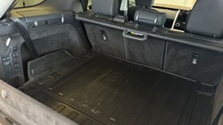 2024 (73) LAND ROVER DISCOVERY 3.0 D300 S 5dr Auto 5051171