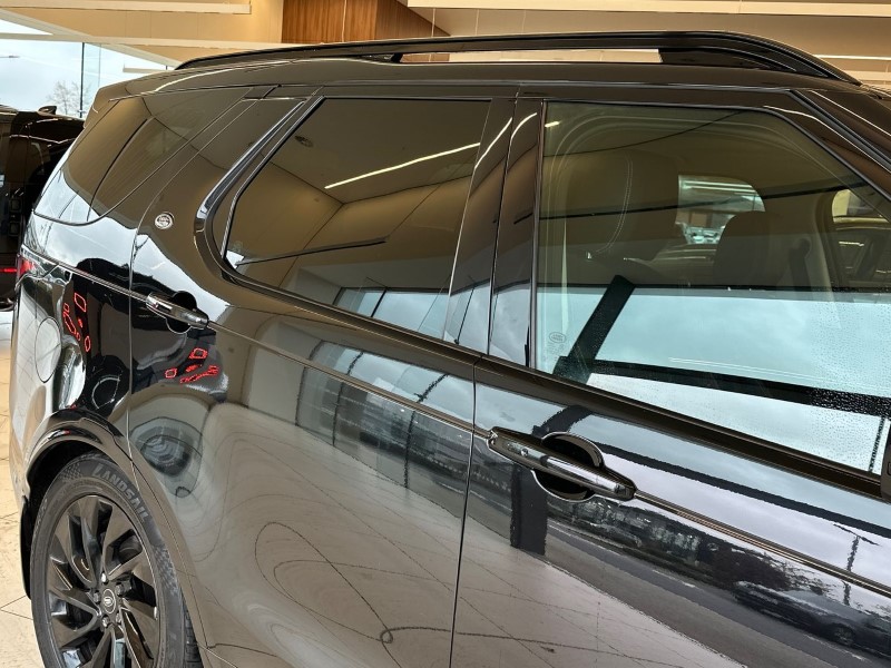 2024 (73) LAND ROVER DISCOVERY 3.0 D300 S 5dr Auto 5051183