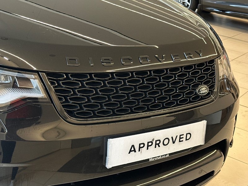 2024 (73) LAND ROVER DISCOVERY 3.0 D300 S 5dr Auto 5051175