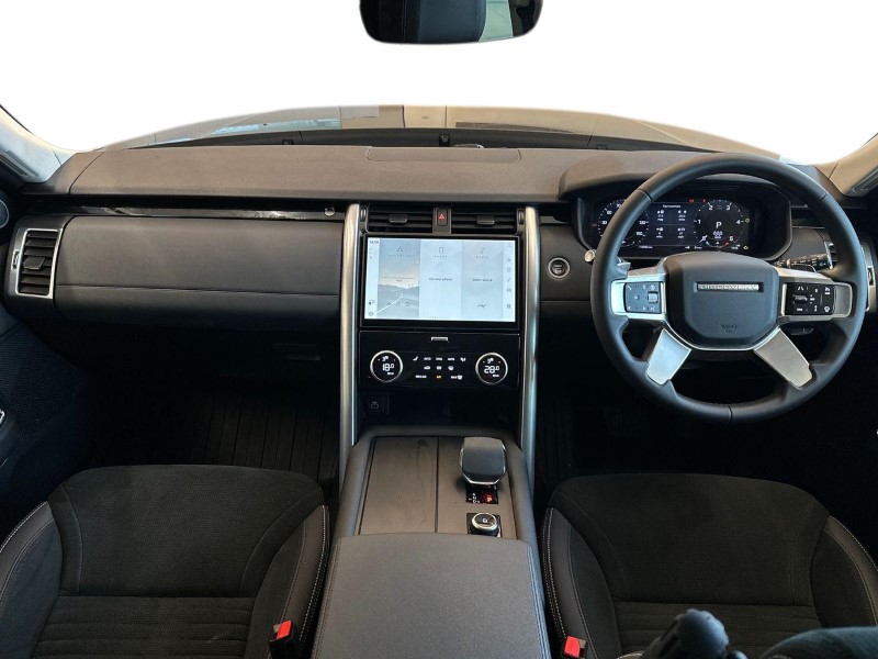 2024 (73) LAND ROVER DISCOVERY 3.0 D300 S 5dr Auto 5051140