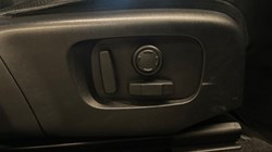 2019 (69) LAND ROVER RANGE ROVER EVOQUE 2.0 D180 SE 5dr Auto 5042403