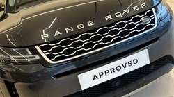 2019 (69) LAND ROVER RANGE ROVER EVOQUE 2.0 D180 SE 5dr Auto 5042421