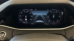2019 (69) LAND ROVER RANGE ROVER EVOQUE 2.0 D180 SE 5dr Auto 5042396
