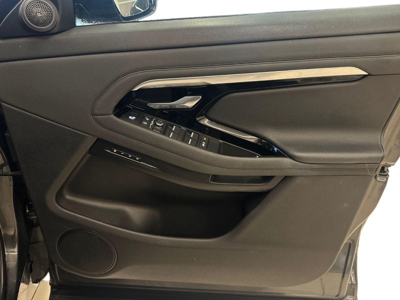 2019 (69) LAND ROVER RANGE ROVER EVOQUE 2.0 D180 SE 5dr Auto 5042401